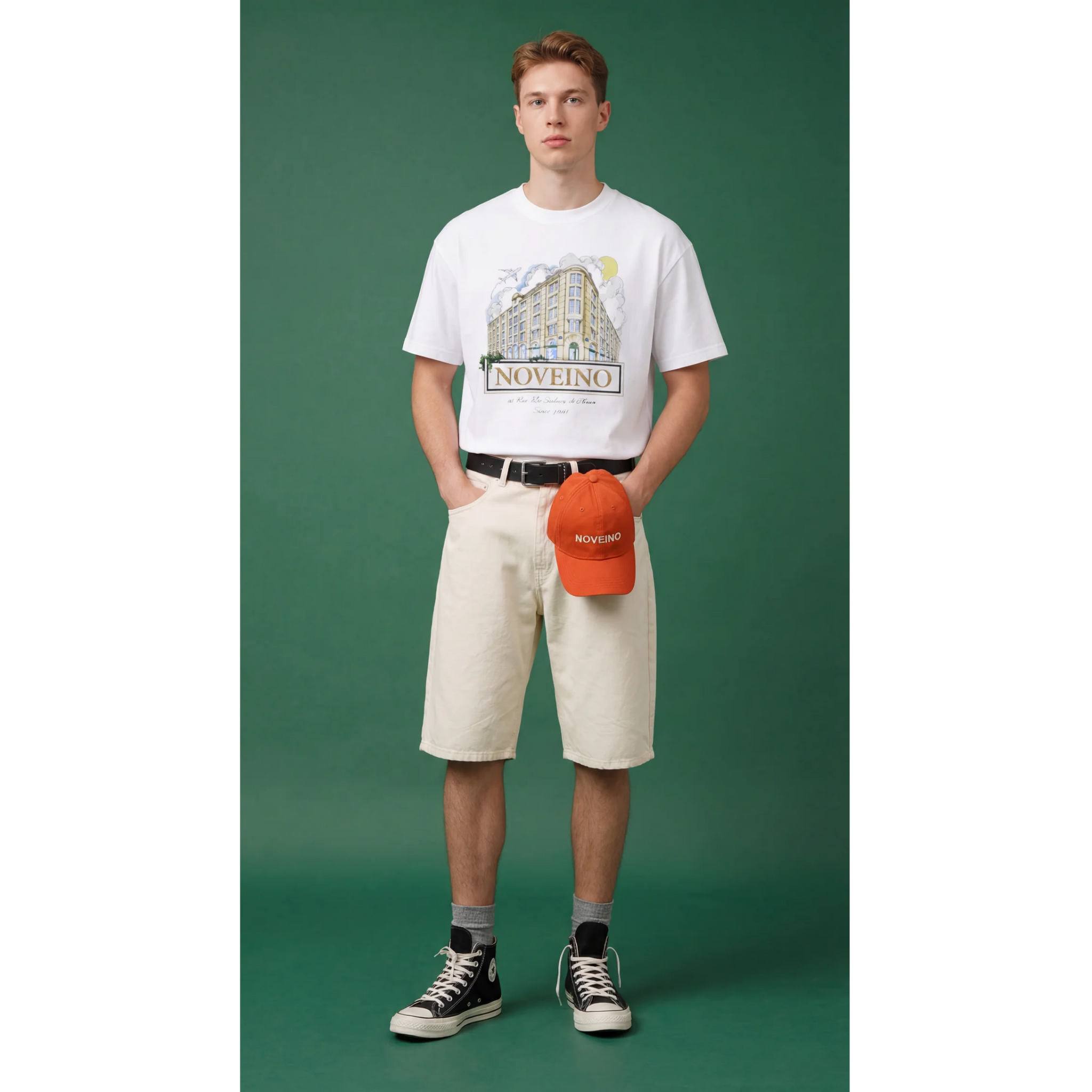 NOVEINO corner t-shirt, black short-sleeve cotton tee with a small corner logo on the chest, displayed on a white background.