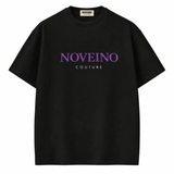 NOVEINO Forma t-shirt in black with round neckline and short sleeves, casual fit, displayed on a plain background.
